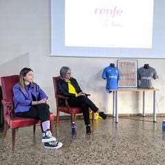 El fútbol femenino, a toda máquina