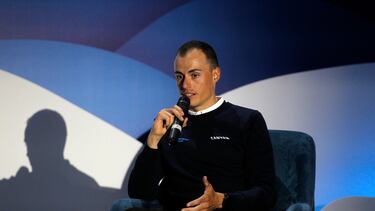 21/12/22 PRESENTACION EQUIPO MOVISTAR
ENRIC MAS