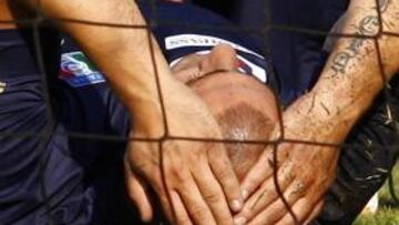 <strong>DUDA.</strong> Las exploraciones que se le realizarán a Cannavaro en las próximas horas determinarán si el jugador podrá disputar la Eurocopa.