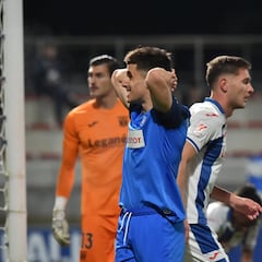 Defensa bajo mínimos para recibir al Racing de Ferrol