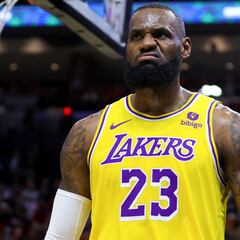 LeBron James surpasses another Michael Jordan record, and the debate about the best in history returns