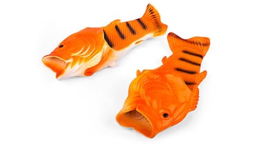 Estas son las chanclas de pez originales que son tendencia en las redes