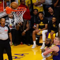 What are the TV ratings for the 2023-2024 NBA season?