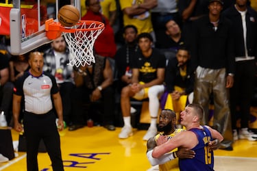 LeBron James asegura que Jokic es el jugador más dominante