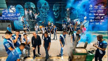 Puebla presenta su foto oficial con un carrito de camotes incluido