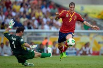 Fernando Torres marca el 3-0.