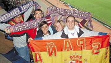 <b>LEALTAD ABSOLUTA. </b>No podía ser de otro modo. Las gradas de Delle Alpi acogieron a numerosos espectadores madridistas que dieron todo un ejemplo de comportamiento pese a la eliminación de su equipo.