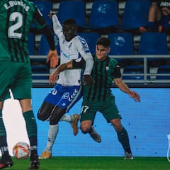 El Tenerife, el que más faltas comete