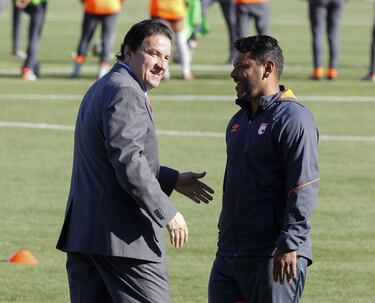 "Lo que está haciendo la mujer en el mundo es grandísimo"