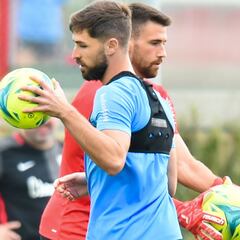 San Mamés les protege