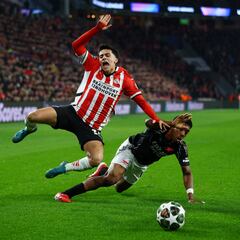 Richy Ledezma y PSV sufren en la ida contra el Arsenal de Arteta