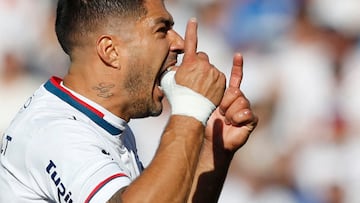 Soccer Football - Uruguayan Primera Division - Nacional v Penarol - Estadio Gran Parque Central, Montevideo, Uruguay - September 4, 2022 Nacional's Luis Suarez reacts REUTERS/Mariana Greif