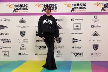 Paula Cendejas a su llegada a LOS40 Music Awards.