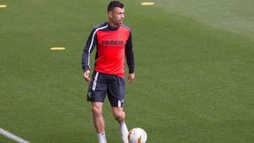 17/04/19  PREVIA EUROPA LEAGUE PARTIDO VUELTA CUARTOS ESTADIO DE LA CERAMICA
 VILLARREAL - VALENCIA ENTRENAMIENTO
 JAVI FUEGO