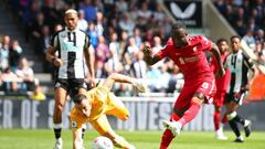Naby Keita beats Martin Dubravka at St. James Park to score a vital goal for Liverpool's title aspirations.