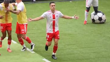 El delantero cerró la jornada con una actuación clave, anotando dos goles que le dieron la victoria 2-0 al Internacional sobre Juventude y lo posicionaron como líder del Campeonato Gaúcho.