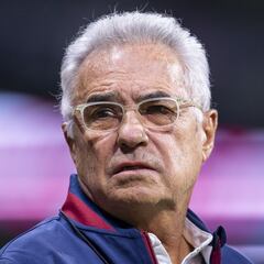 Álvaro Dávila criticó las mantas en contra de Cruz Azul