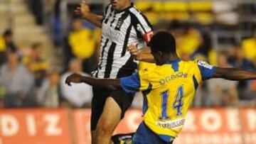 <b>VISIÓN POSITIVA. </b>Mariano Sánchez cree en la capacidad de reacción del equipo albinegro.