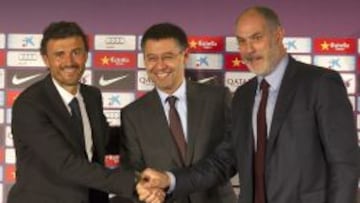 Luis Enrique firmó su contrato con el Barcelona