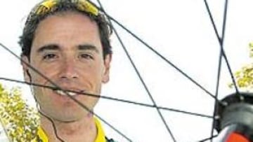 <b>VUELVE. </b>El asturiano Santi Pérez vuelve a parecerse al ganador de etapa del Giro 2002.