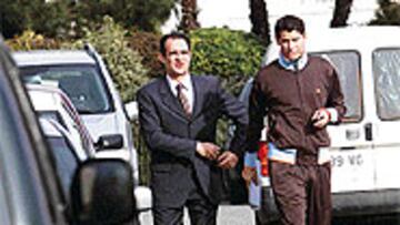 <b>DEL MAL, EL MENOS</B>. La exploración médica confirmó que Hierro sólo será baja durante mes y medio.