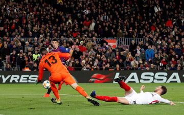 5-1. Luis Suárez marcó el quinto gol.