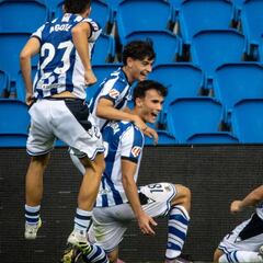 Gorka Carrera: “Donde más cómodo me he sentido siempre es dentro del área”