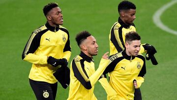 Aubameyang, durante el entrenamiento en el Bernab&eacute;u.