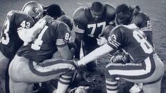 La batalla entre 49ers y Giants dio origen al ritual con el que se concluyen los partidos de la NFL.