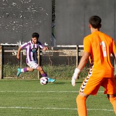 El Real Valladolid vence; Moro convence