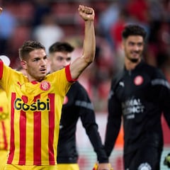 El Zaragoza se disputa con el Oviedo la cesión de Manu Vallejo