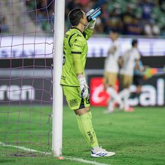 Los porteros que busca Pumas para el Clausura 2025