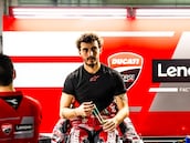 Bagnaia se alía con Álex Márquez