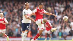 LONDON, ENGLAND - OCTOBER 01: Harry Kane of Tottenham Hotspur in action during the Premier League match between Arsenal FC and Tottenham Hotspur at Emirates Stadium on October 01, 2022 in London, England. (Photo by Tottenham Hotspur FC/Tottenham Hotspur FC via Getty Images)