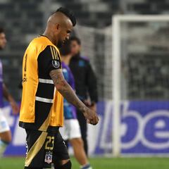 Futbol, Colo Colo vs Racing.
Fase de grupos, Copa Libertadores 2025.
El jugador de Colo Colo Arturo Vidal es fotografiado durante el partido de copa libertadores por el grupo E contra Racing disputado en el estadio Monumental en Santiago, Chile.
22/04/2024
Jonnathan Oyarzun/Photosport
Football, Colo Colo vs Racing.
Group stage, Copa Libertadores 2025.
Colo Colo’s player Arturo Vidal is pictured during the copa libertadores match for group E against Racing at the Monumental stadium in Santiago, Chile.
22/04/2024
Jonnathan Oyarzun/Photosport
