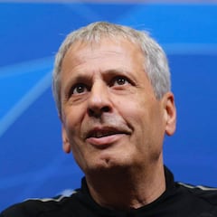 Favre renueva hasta 2021