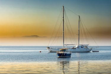 ?Es necesario tener licencia de barco para alquilar una embarcacin durante el verano?