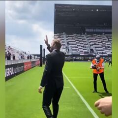 Increíble recibimiento a Beckham por parte de la afición en Miami