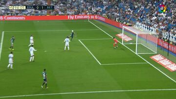 El gol del Betis en el 94' que enmudeció a todo el Bernabéu