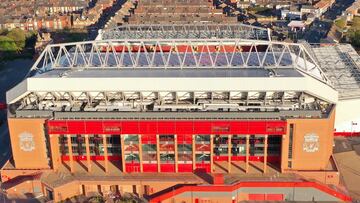 Liverpool hit back at mayor's comments about resuming the league