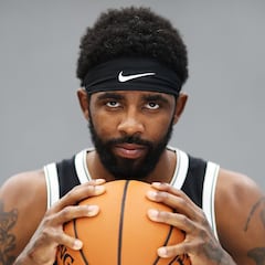 Kyrie Irving no asistirá al Media Day por cuestiones sanitarias
