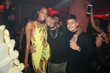 Cindy Bruna, Neymar y Verratti.