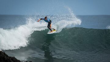 Lorena Fica: "Muchas mujeres tienen nivel superior que los hombres en surf"