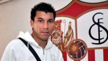 Gary Medel se incorporó a los entrenamientos