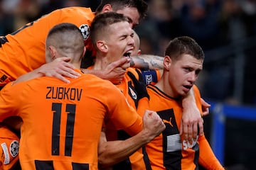 Shakhtar Donetsk's win over Barcelona threw a curveball in Group H of the Champions League.