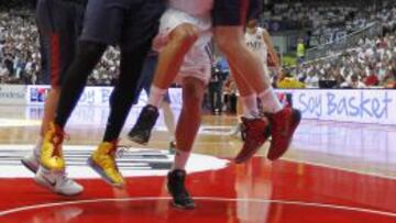 El Barça da primero en la final