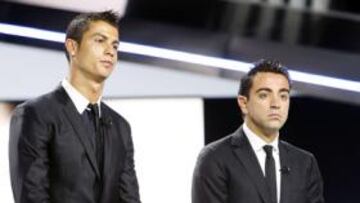Cristiano, Xavi y Messi, podio del Balón de Oro