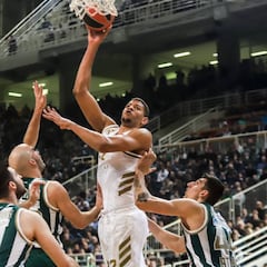 Tavares da un estirón gigante en el mejor mes del Madrid