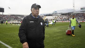 Nelson Acosta: "Estoy dispuesto a viajar a hablar con Cobreloa"