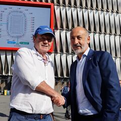 Elizegi ve “de agradecer y de aplaudir” el “esfuerzo” de los tres candidatos